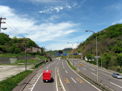 母恋歩道橋近辺から見た景色