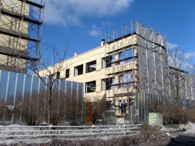 大和小学校